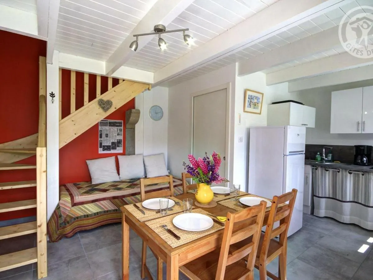 Apartment Gite Renove En Pierres Au Coeur Du Haut Forez Avec Terrasse Et Randonnees A Proximite - Fr-1-496-59 La Chapelle-en-Lafaye